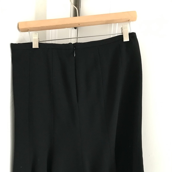 Armani Skirt - Picture 3 of 4